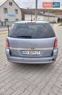 Универсал Opel Astra 2004 в  фото 6 Универсал Opel Astra 2004 в