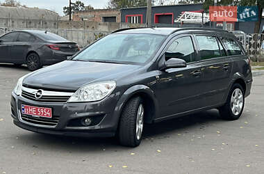 Універсал Opel Astra 2009 в 