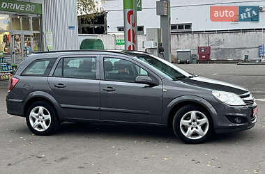 Універсал Opel Astra 2009 в 