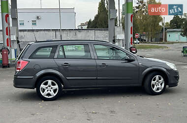 Універсал Opel Astra 2009 в 