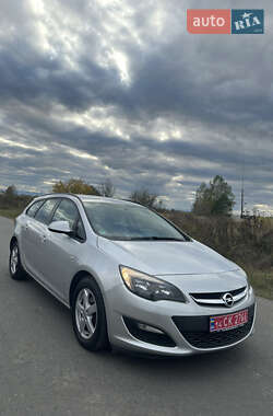 Універсал Opel Astra 2012 в Рожнятові