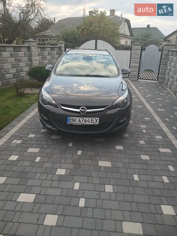 Opel Astra 2015