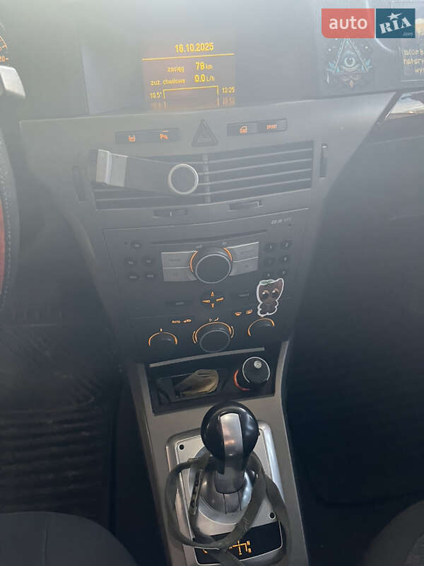 Хетчбек Opel Astra 2004 в Луцьку фото 16 Хетчбек Opel Astra 2004 в Луцьку