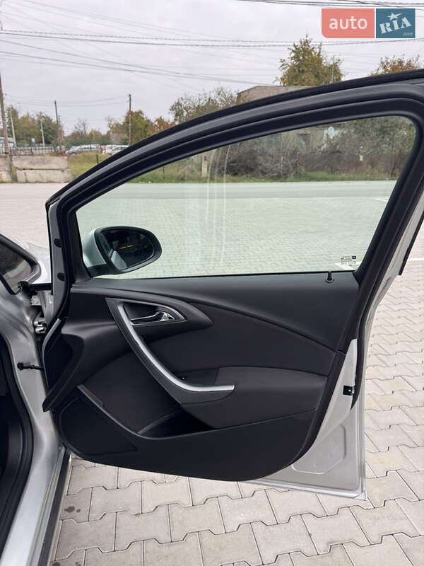 Универсал Opel Astra 2012 в Виннице фото 32 Универсал Opel Astra 2012 в Виннице