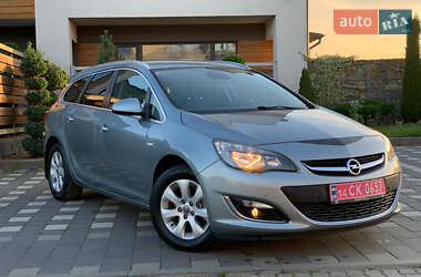 Универсал Opel Astra 2015 в 