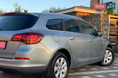 Универсал Opel Astra 2015 в 