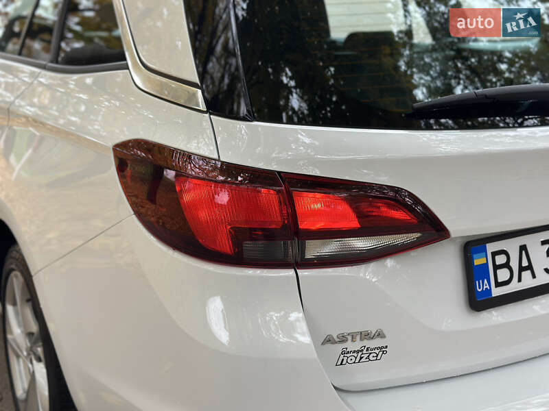 Универсал Opel Astra 2019 в Кропивницком