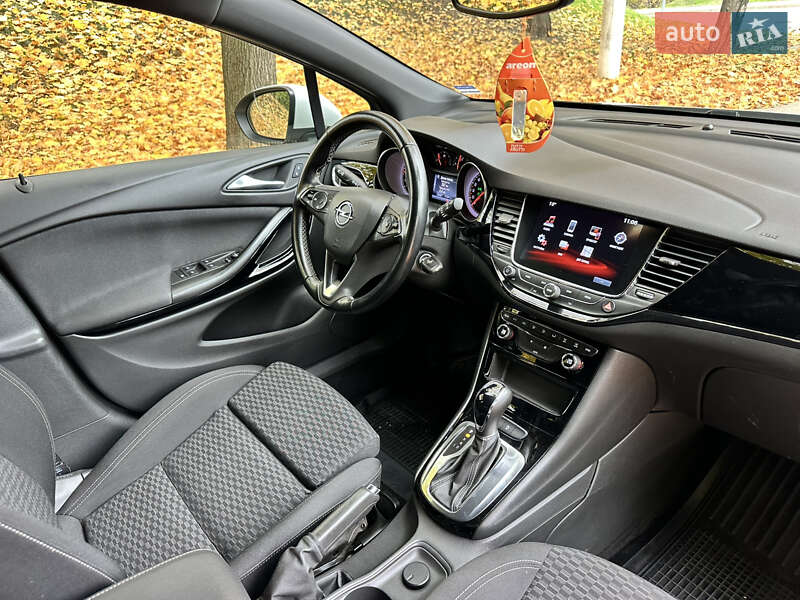 Универсал Opel Astra 2019 в Кропивницком