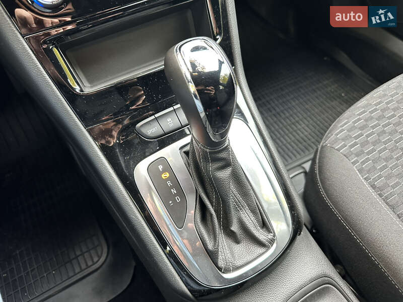 Универсал Opel Astra 2019 в Кропивницком