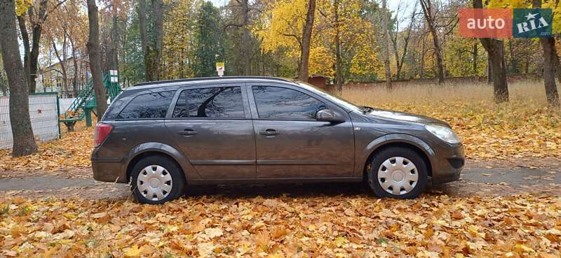 Універсал Opel Astra 2009 в Глухові фото 7 Універсал Opel Astra 2009 в Глухові