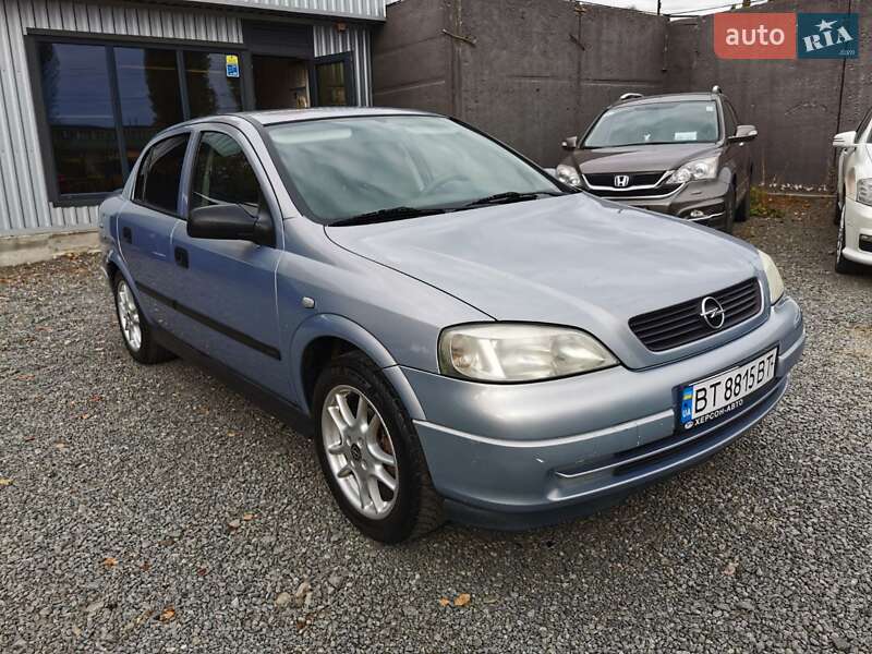 Седан Opel Astra 2001 в Хмельницком