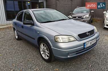 Седан Opel Astra 2001 в 
