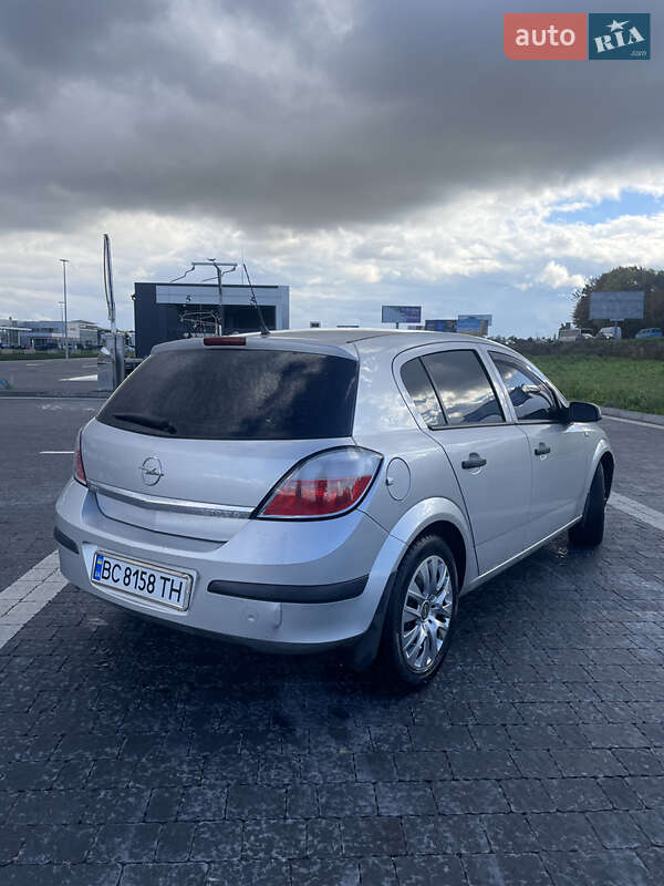 Хэтчбек Opel Astra 2005 в Львове фото 4 Хэтчбек Opel Astra 2005 в Львове