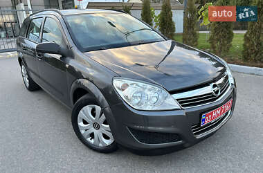 Универсал Opel Astra 2010 в 