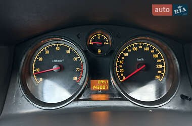 Универсал Opel Astra 2010 в 