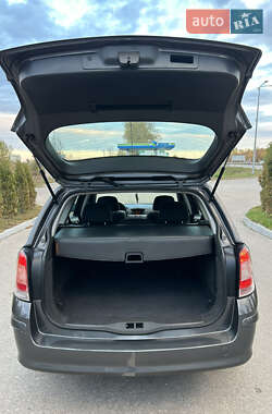 Универсал Opel Astra 2010 в 