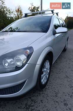 Универсал Opel Astra 2009 в 