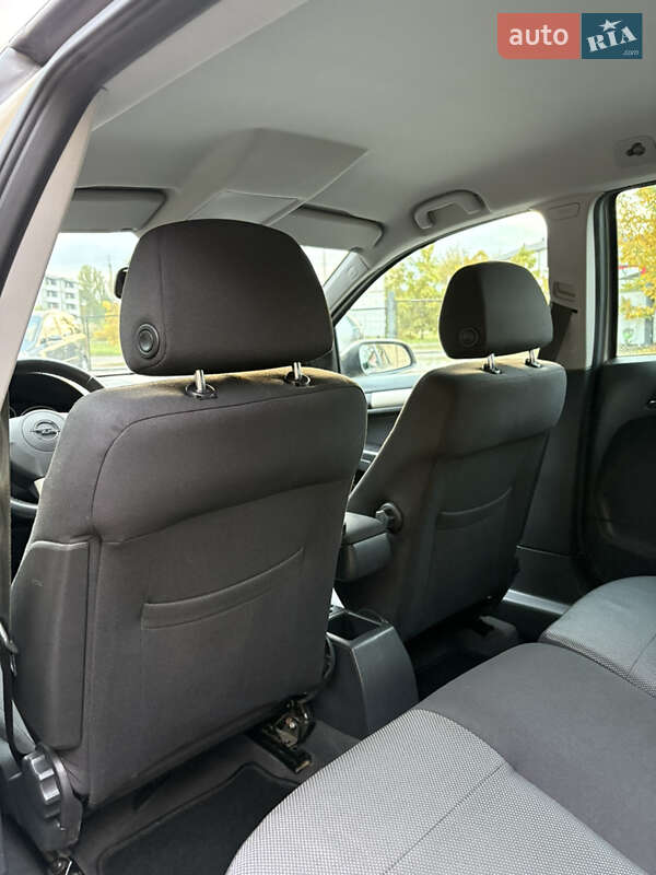 Универсал Opel Astra 2009 в Белой Церкви