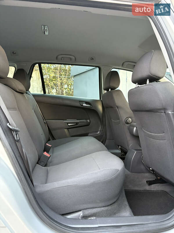 Универсал Opel Astra 2009 в Белой Церкви
