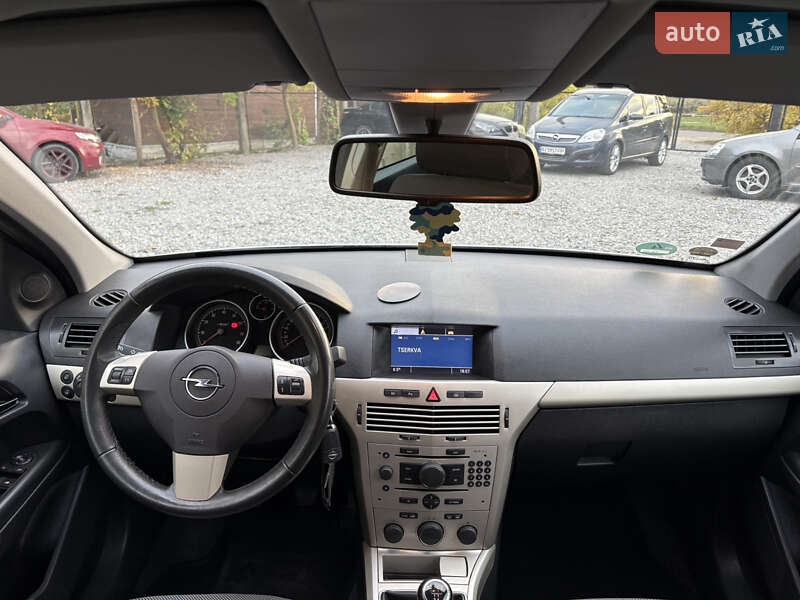 Универсал Opel Astra 2009 в Белой Церкви
