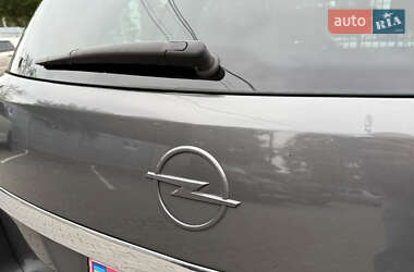 Универсал Opel Astra 2009 в 