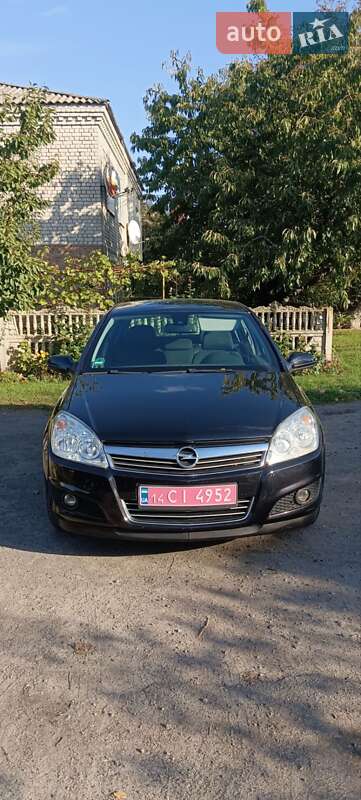 Хэтчбек Opel Astra 2007 в Умани фото 21 Хэтчбек Opel Astra 2007 в Умани
