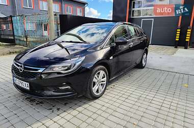 Универсал Opel Astra 2018 в 