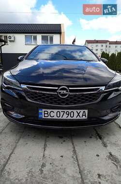 Универсал Opel Astra 2018 в 