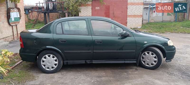 Седан Opel Astra 1999 в Виннице