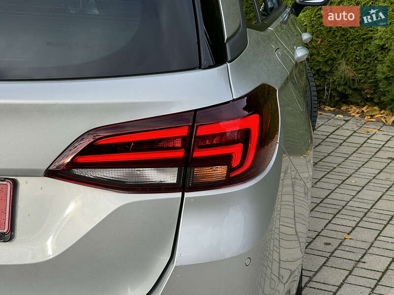 Универсал Opel Astra 2019 в Львове