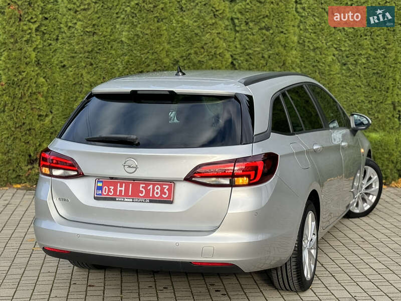 Универсал Opel Astra 2019 в Львове