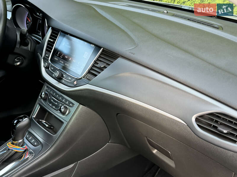 Универсал Opel Astra 2019 в Львове