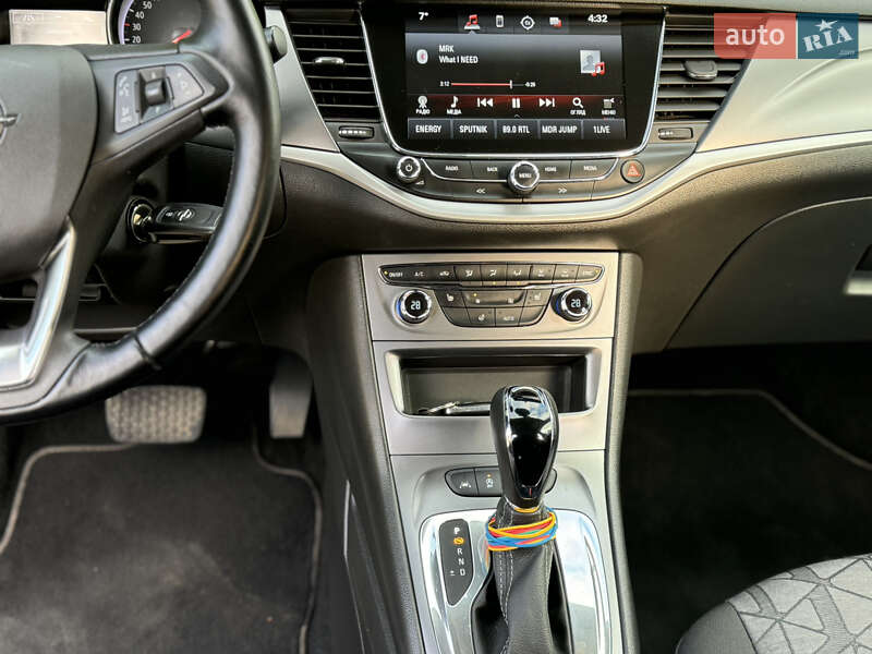 Универсал Opel Astra 2019 в Львове