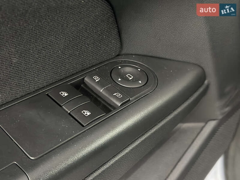 Хэтчбек Opel Astra 2008 в Виннице