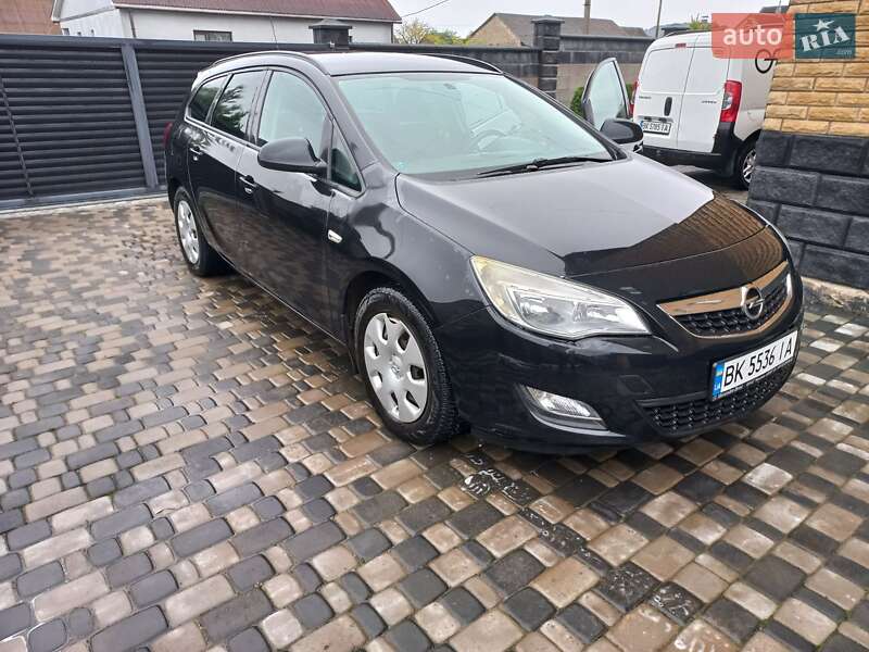 Універсал Opel Astra 2012 в Рівному фото 10 Універсал Opel Astra 2012 в Рівному