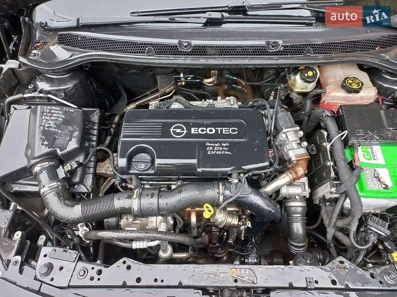 Універсал Opel Astra 2012 в Рівному фото 13 Універсал Opel Astra 2012 в Рівному