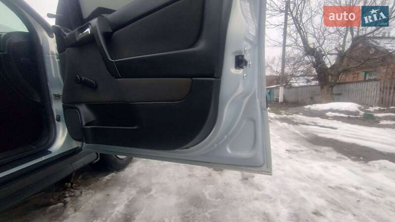 Седан Opel Astra 2004 в Житомире