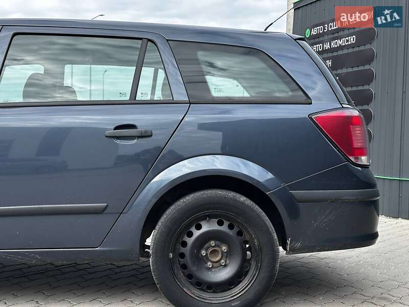 Універсал Opel Astra 2006 в Львові