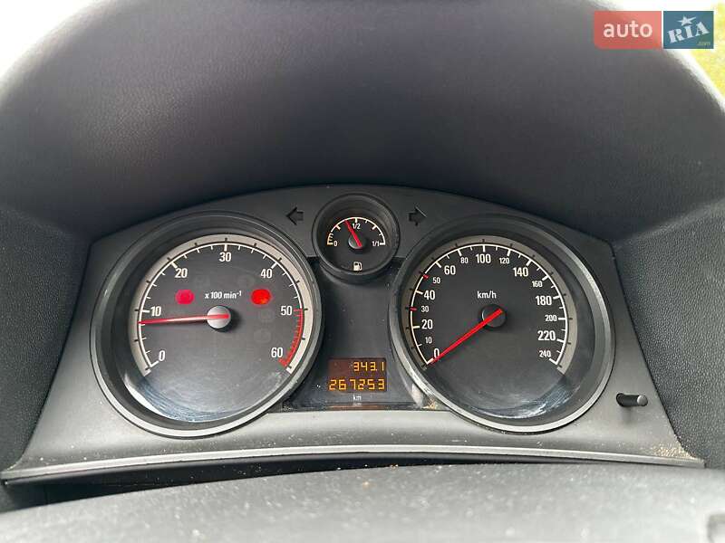 Універсал Opel Astra 2006 в Львові