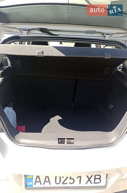 Хетчбек Opel Astra 2010 в  фото 10 Хетчбек Opel Astra 2010 в