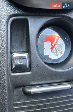 Універсал Opel Astra 2011 в  фото 19 Універсал Opel Astra 2011 в