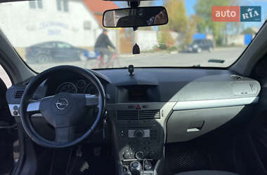 Універсал Opel Astra 2005 в 