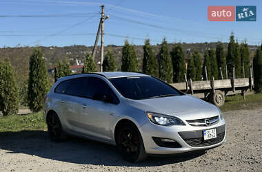 Универсал Opel Astra 2013 в 