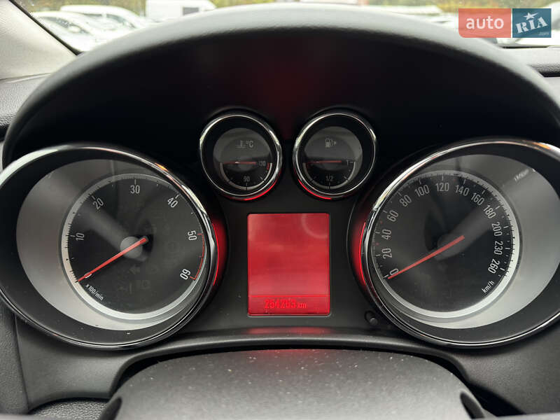 Універсал Opel Astra 2013 в Бердичеві