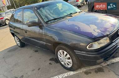 Седан Opel Astra 1997 в 