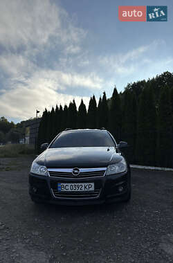 Универсал Opel Astra 2009 в Трускавце