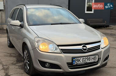 Универсал Opel Astra 2008 в 