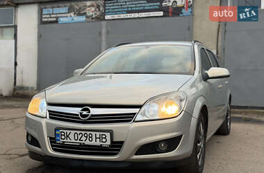 Универсал Opel Astra 2008 в 
