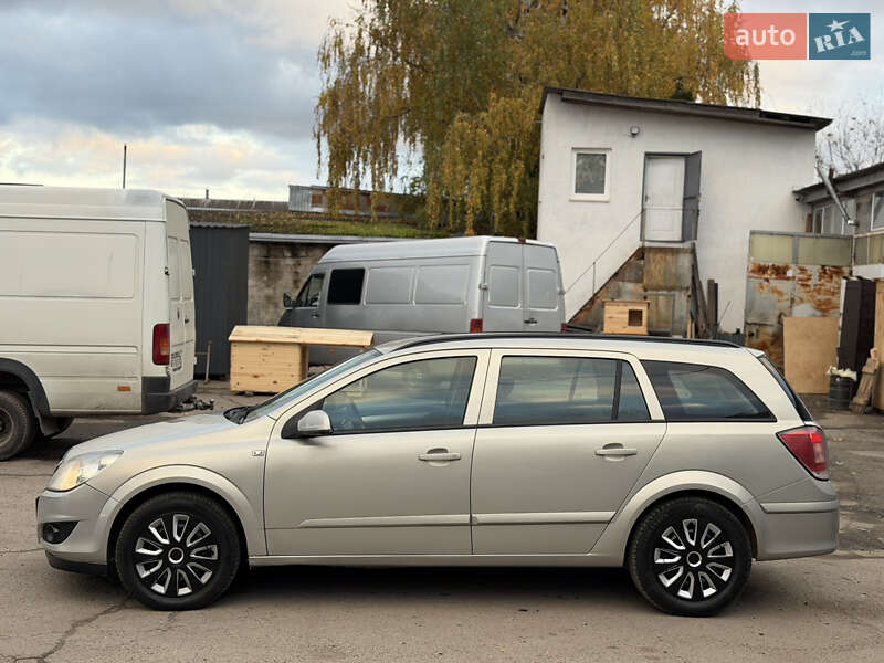 Універсал Opel Astra 2008 в Рівному фото 17 Універсал Opel Astra 2008 в Рівному