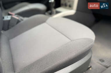 Универсал Opel Astra 2008 в 